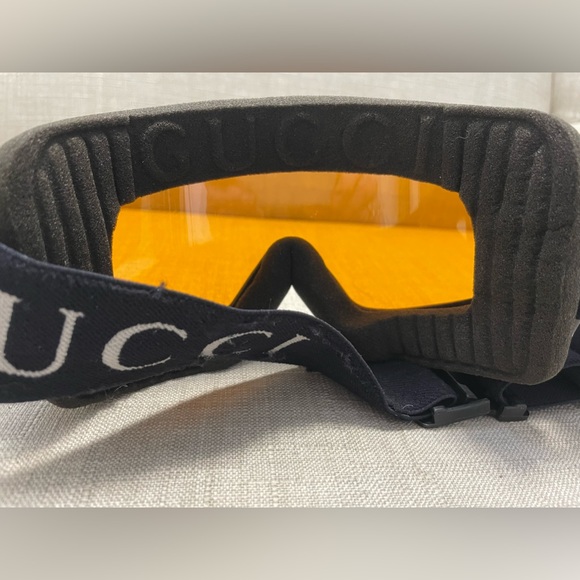 Gucci Ski Goggles - Picture 4 of 6
